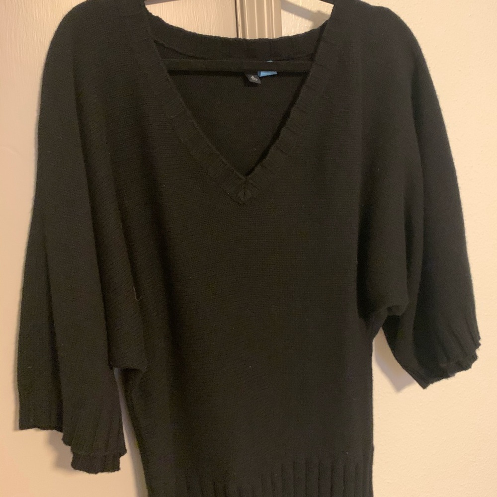Banana Republic black 3/4 length sleeve sweater